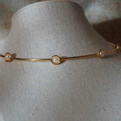 Pearl Aura Choker