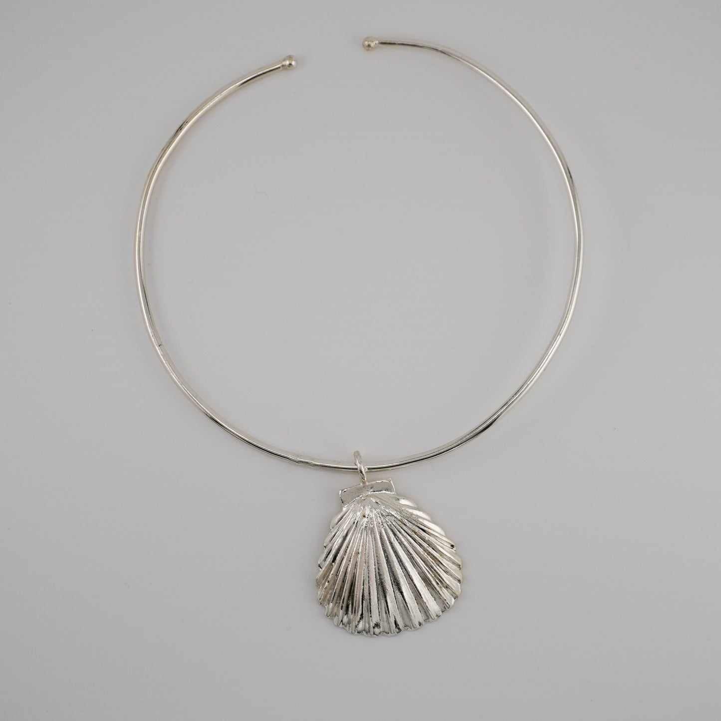 Orilla Seashell Choker