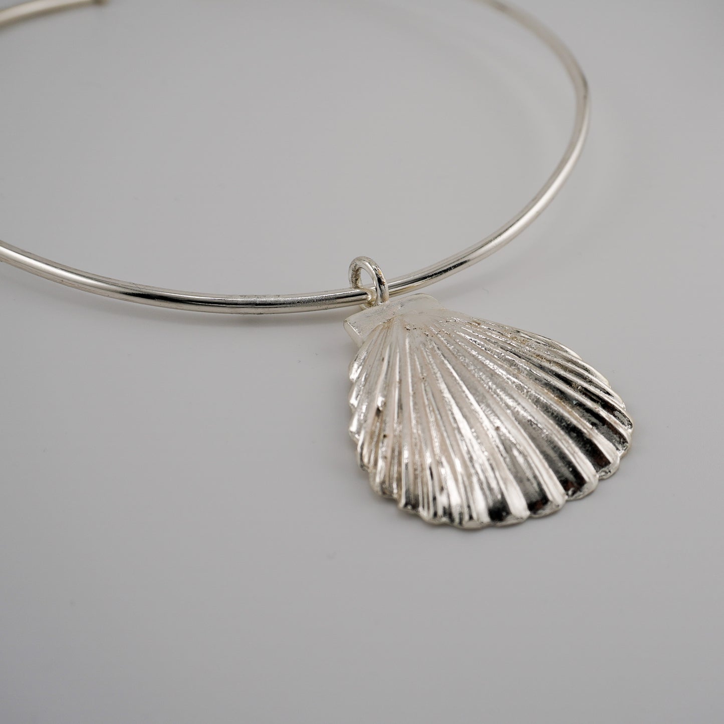 Orilla Seashell Choker