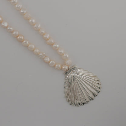 Orilla Pearls Necklace