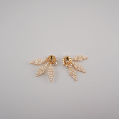Ever After Petals & Pearls Studs