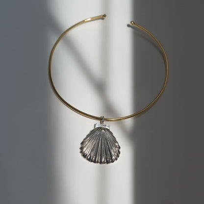 Orilla Seashell Choker