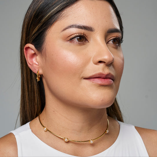 Pearl Aura Choker
