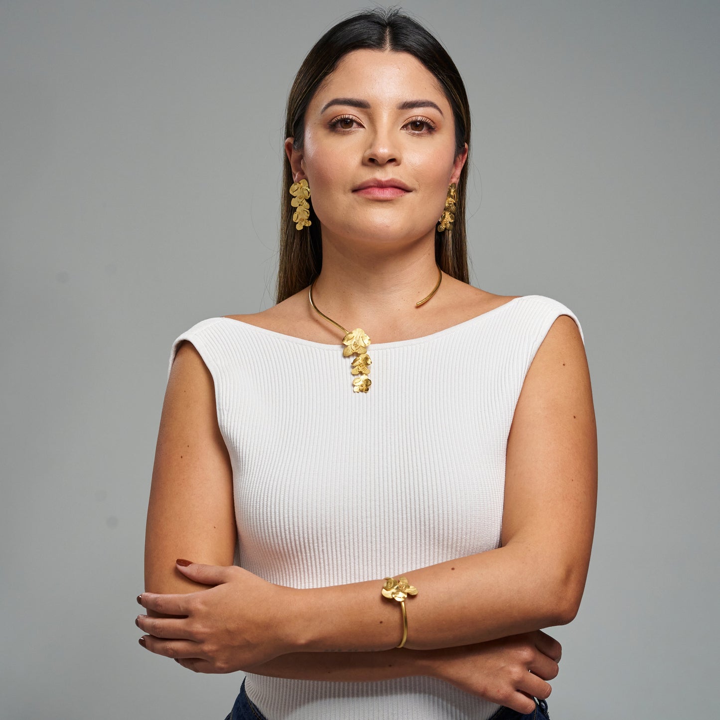 Cattleya Drop Choker