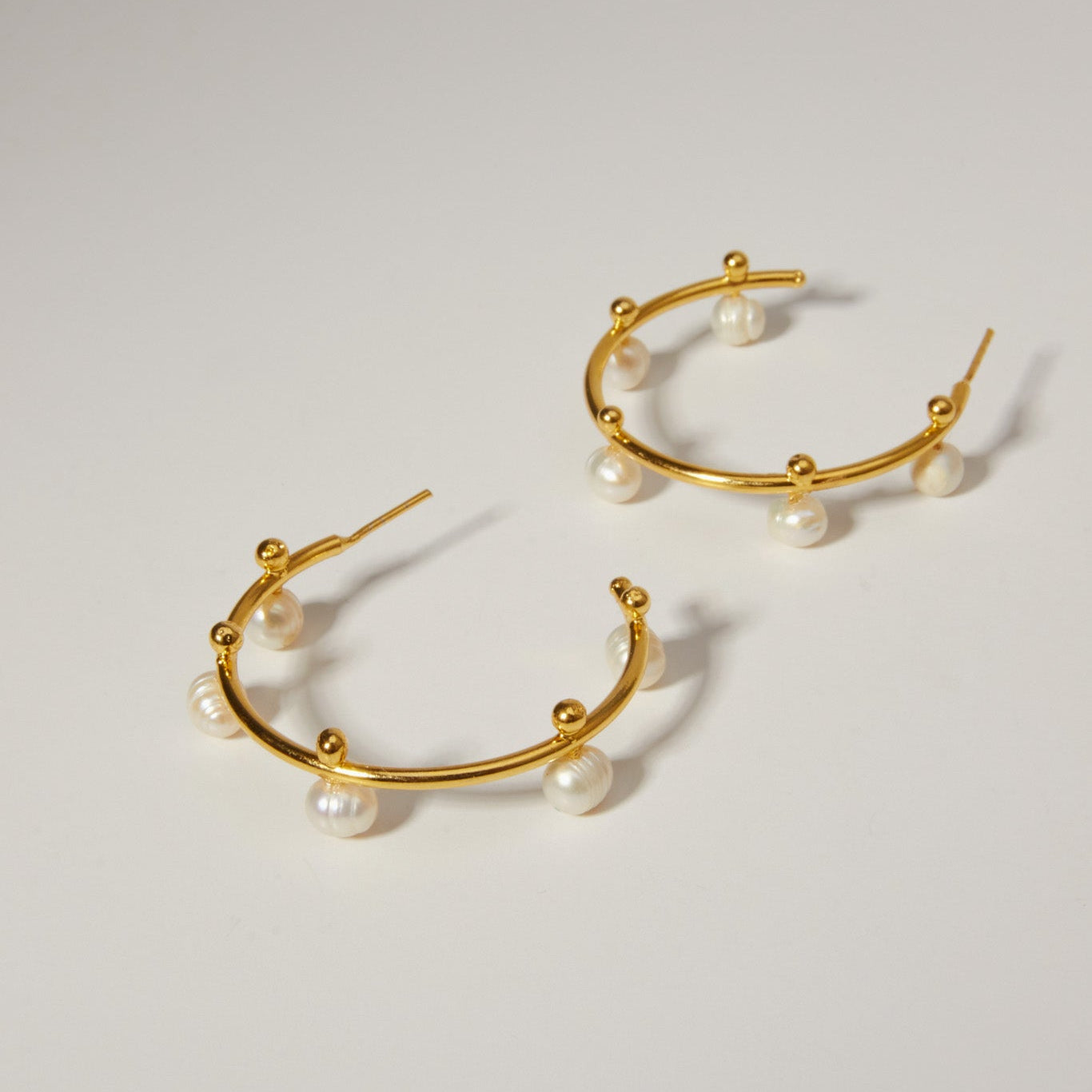 Aros de perlas Luna