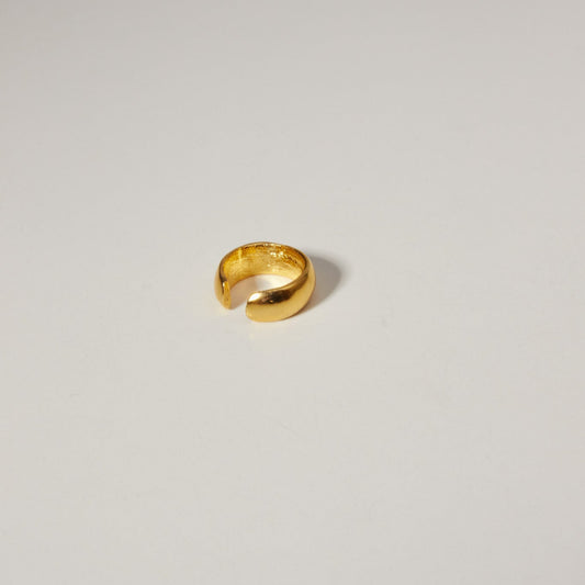 Linea Ear Cuff