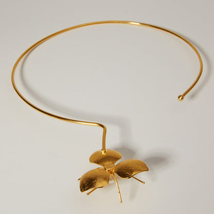 Pearl Flower Necklace