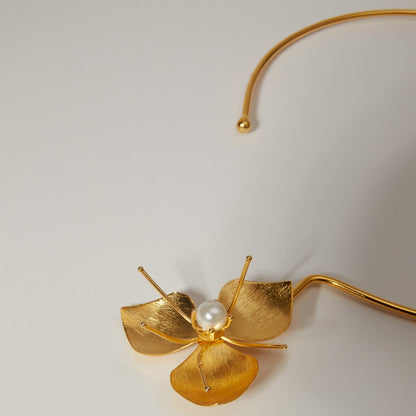 Pearl Flower Necklace