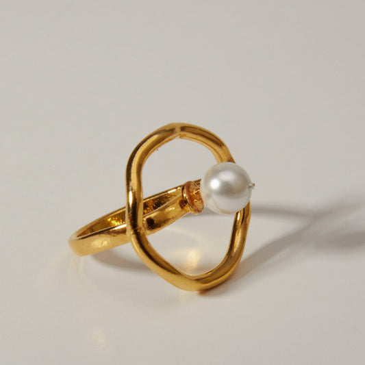 Anillo de una perla