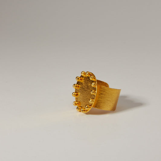 Circles ring