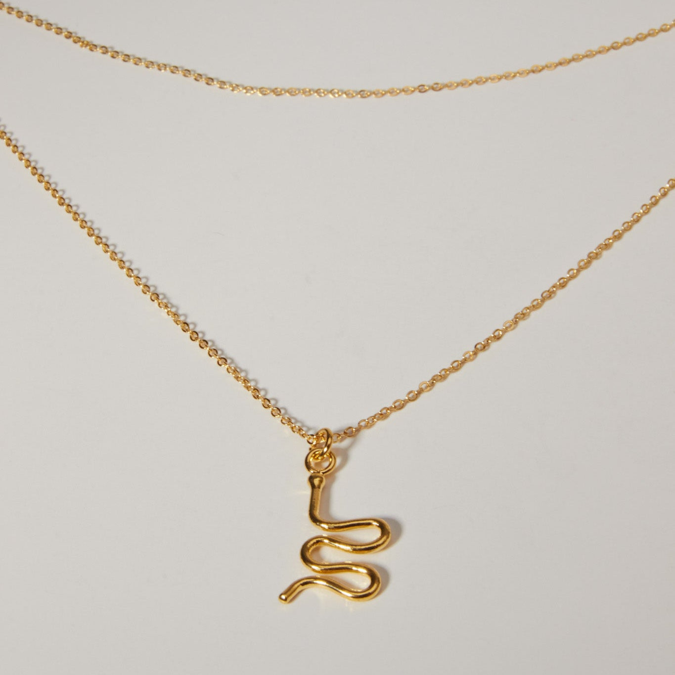Collar de serpiente
