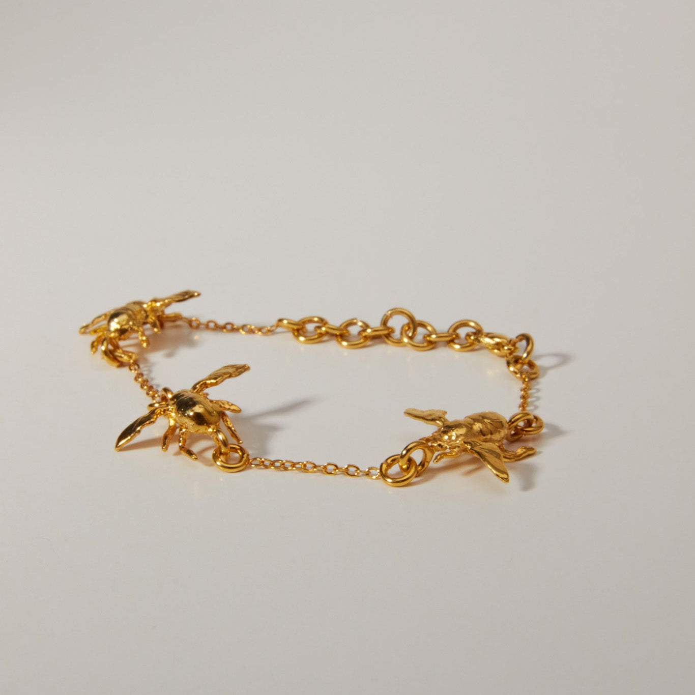 Pulsera de avispa