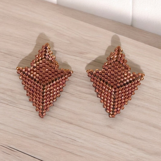 Pepita Studs